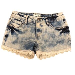 Girl’s Mudd Size 12 Jean shorts with lace trim